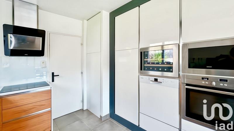 Maison - 141 m² - 6 pièces