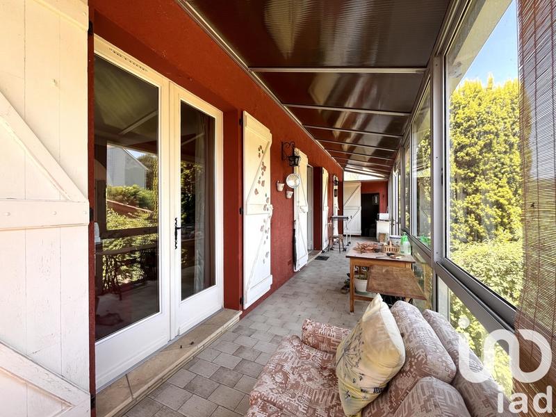 Maison - 137 m² - 6 pièces