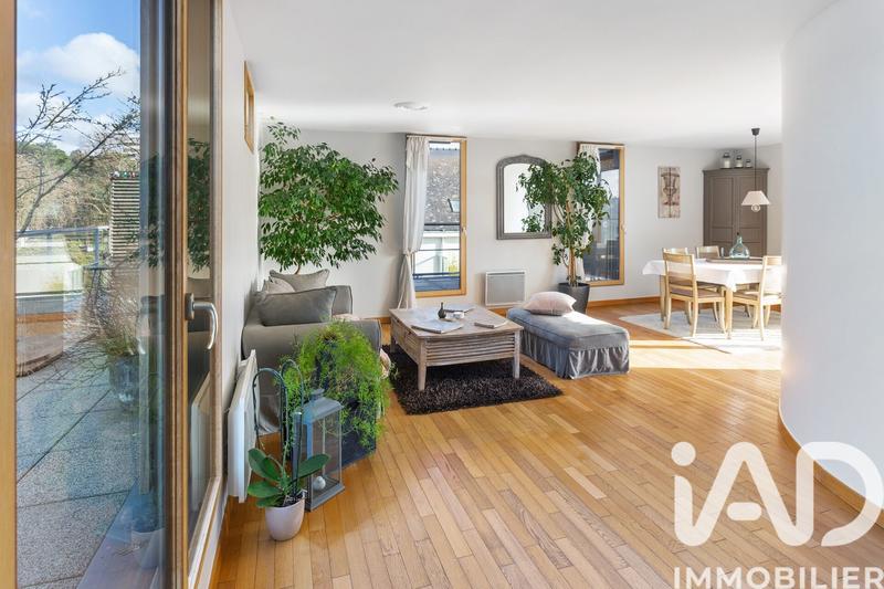 Appartement - 110 m² - 4 pièces