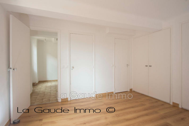Duplex - 80 m² - 4 pièces