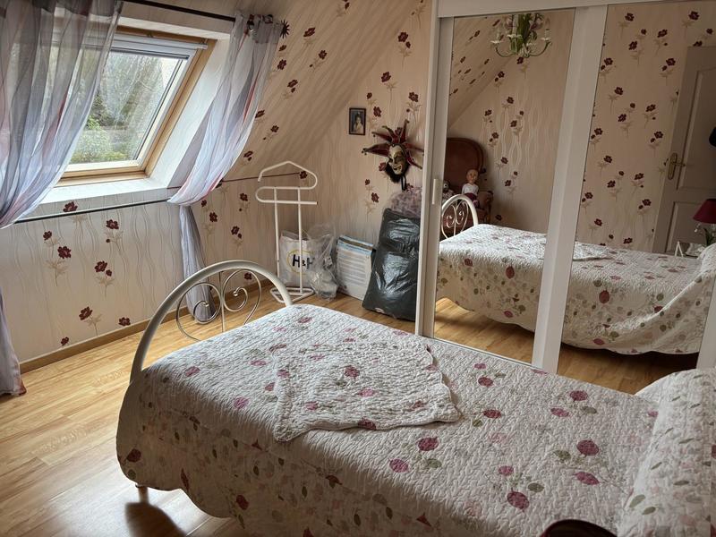 Maison traditionnelle - 128 m² - 6 pièces