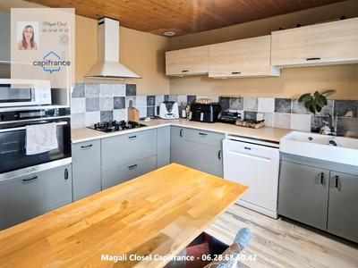 Maison - 195 m² - 8 pièces