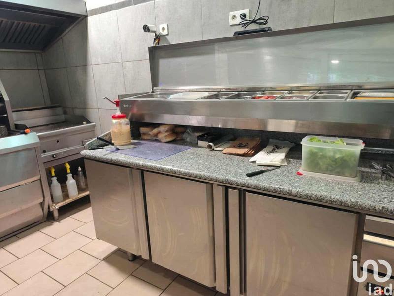 Local commercial - 1 932 m²