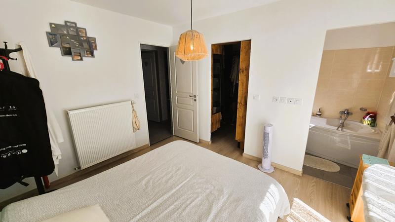 Maison - 111 m² - 5 pièces