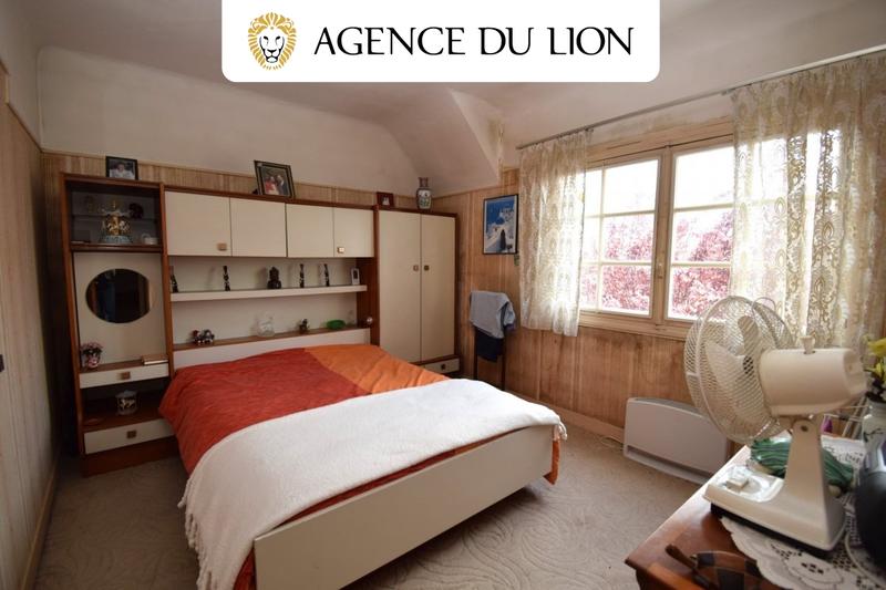 Maison - 95 m² - 5 pièces