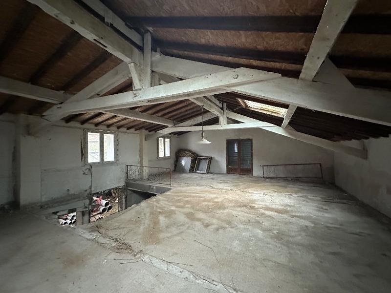 Immeuble - 1 031 m²