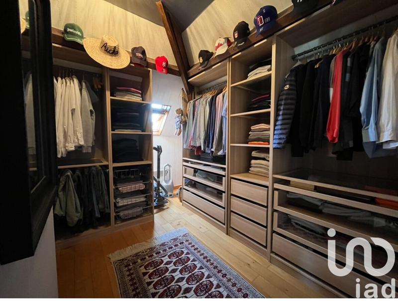 Maison - 157 m² - 7 pièces