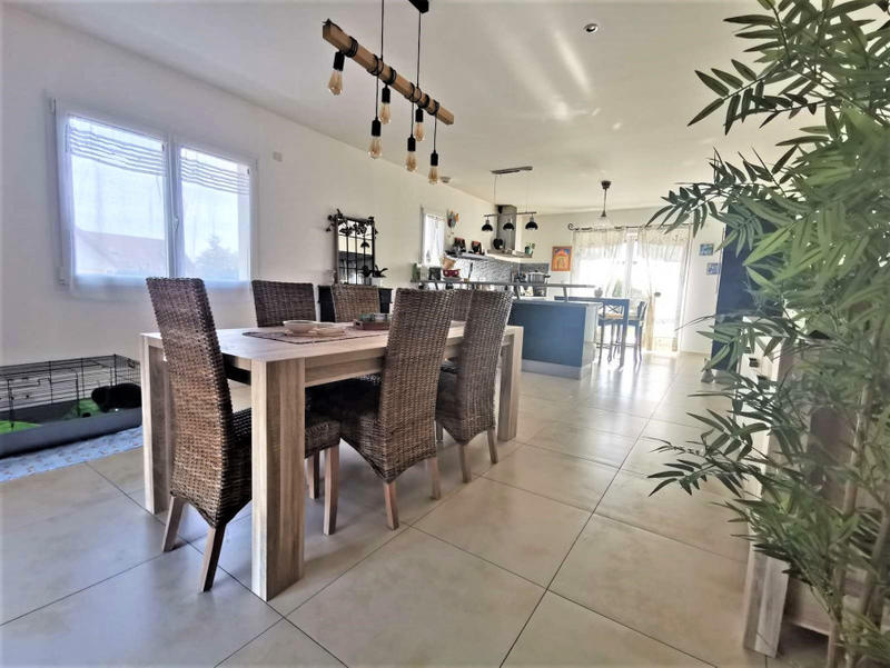 Maison - 177 m² - 5 pièces