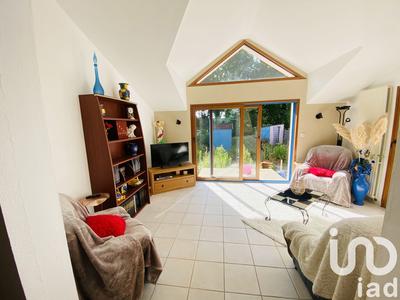 Maison - 93 m² - 4 pièces