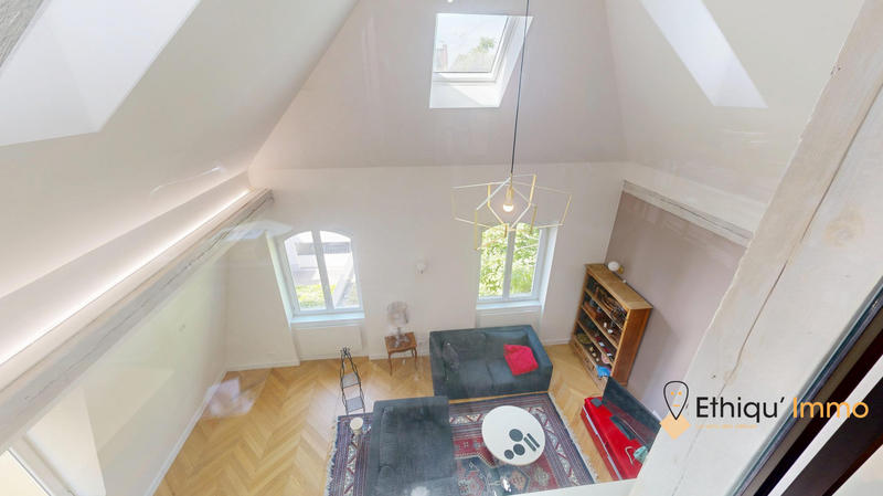 Appartement - 195 m² - 5 pièces