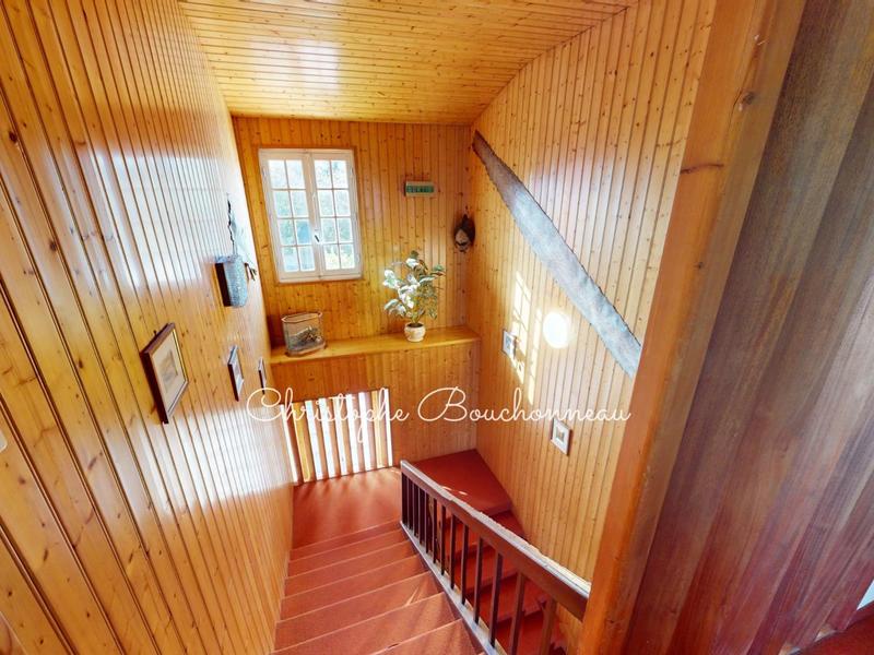 Maison - 296 m² - 17 pièces