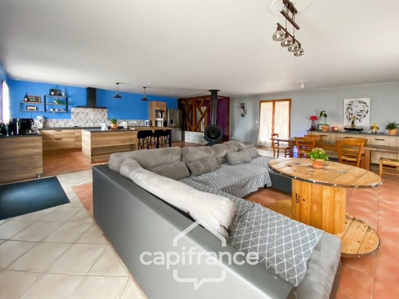 Maison - 144 m² - 7 pièces