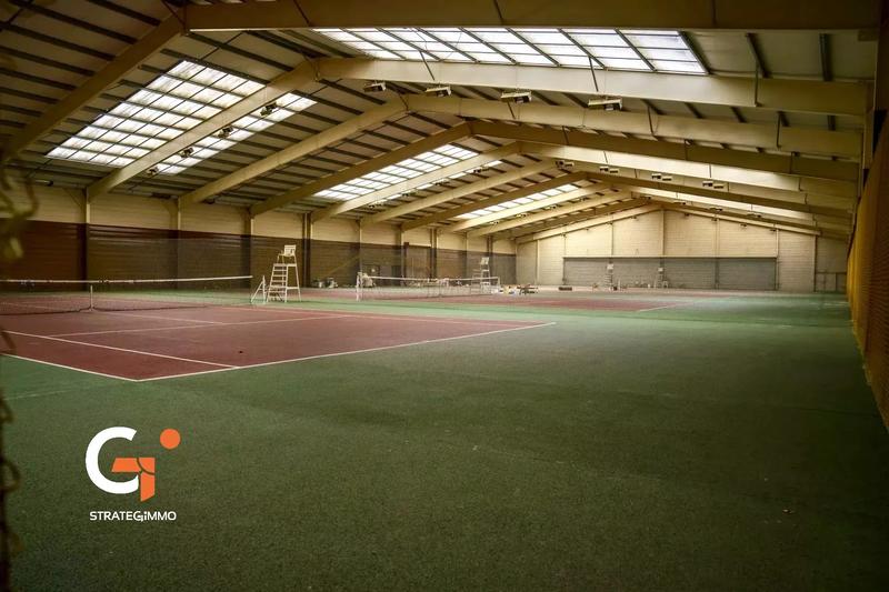 Maison de domaine équestre - 20 pièces