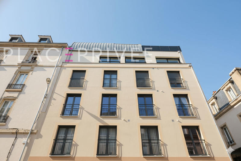 Appartement - 82 m² - 3 pièces