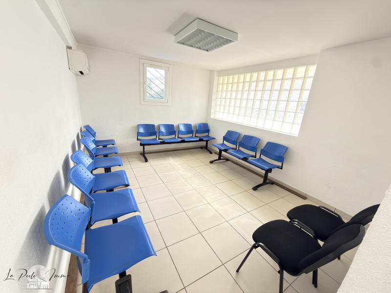 Villa - 180 m² - 7 pièces