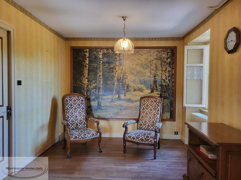 Propriété - 315 m² - 14 pièces