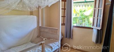 Maison - 70 m² - 4 pièces