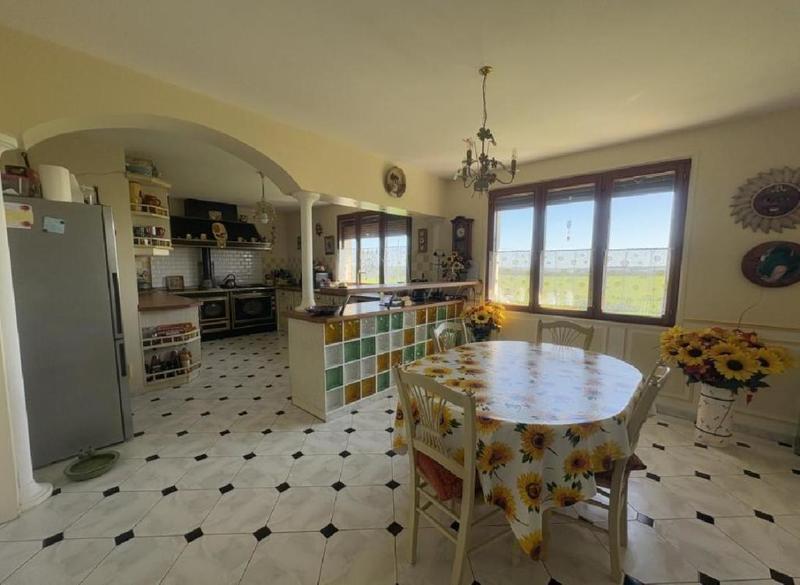 Maison - 176 m² - 5 pièces