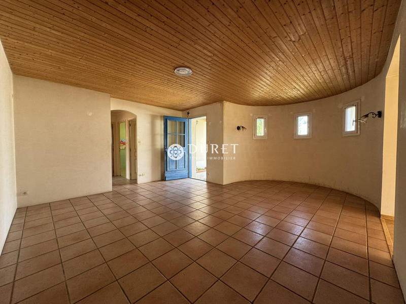 Maison - 110 m² - 4 pièces