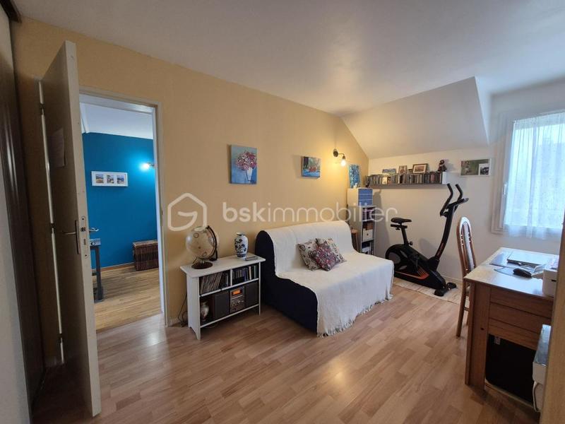 Maison - 94 m² - 5 pièces