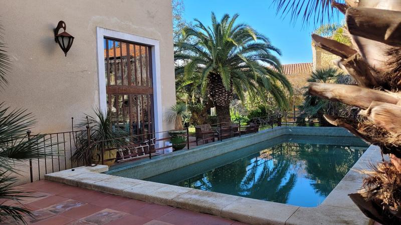 Maison - 259 m² - 9 pièces