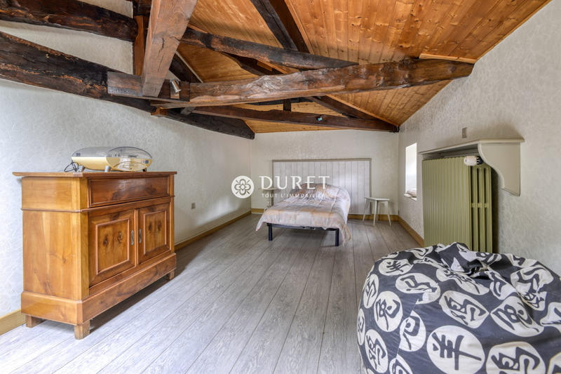 Maison - 200 m² - 6 pièces