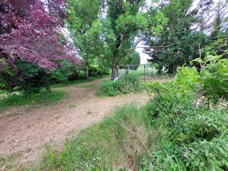 Maison ancienne - 417 m² - 8 pièces