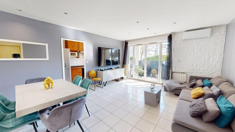 Appartement - 74 m² - 4 pièces