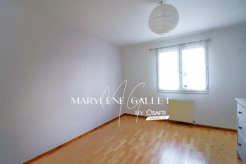 Maison - 95 m² - 5 pièces