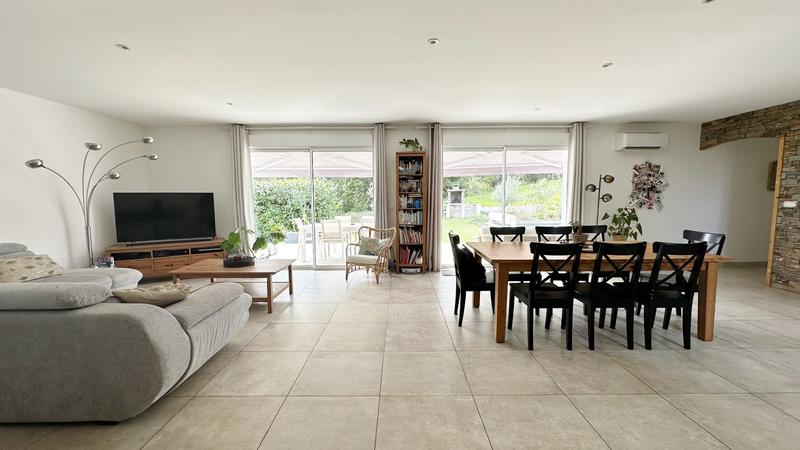 Villa - 114 m² - 4 pièces