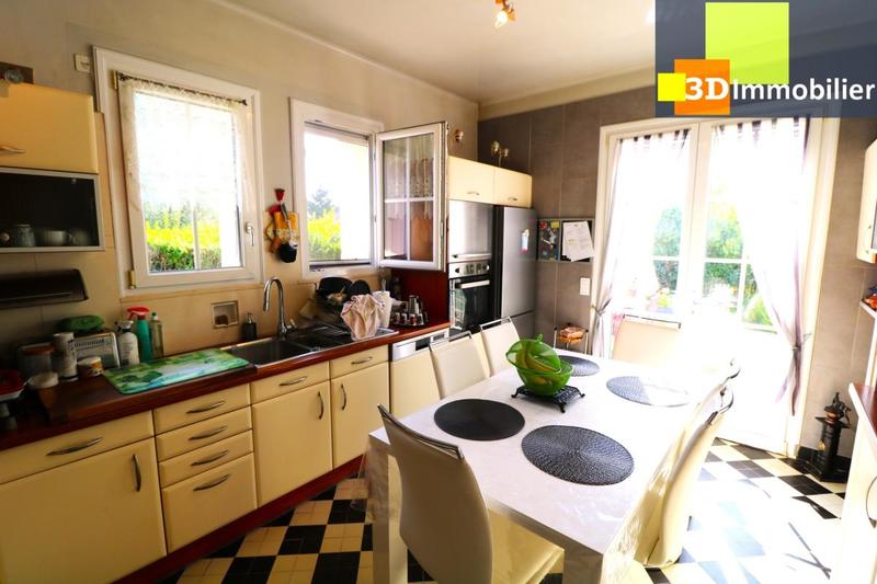 Maison - 290 m² - 8 pièces