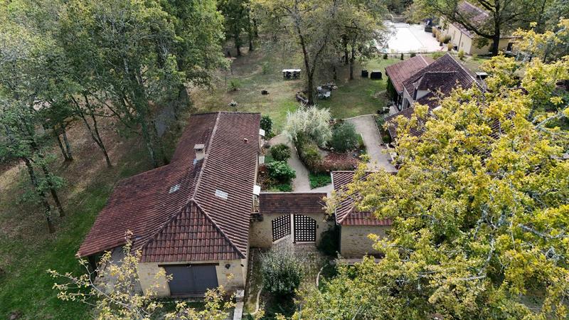 Maison ancienne - 280 m² - 11 pièces