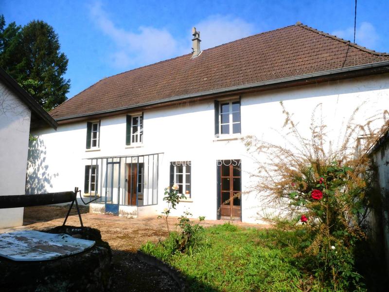 Maison - 240 m² - 10 pièces