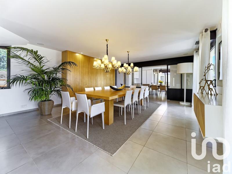 Maison de maîtres - 280 m² - 8 pièces