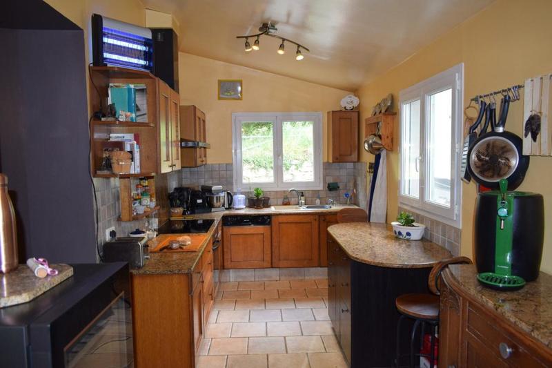 Maison en pierre - 110 m² - 5 pièces