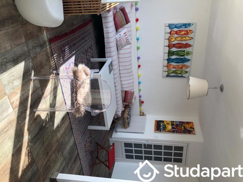 Chambre - 8 m² - 1 pièce