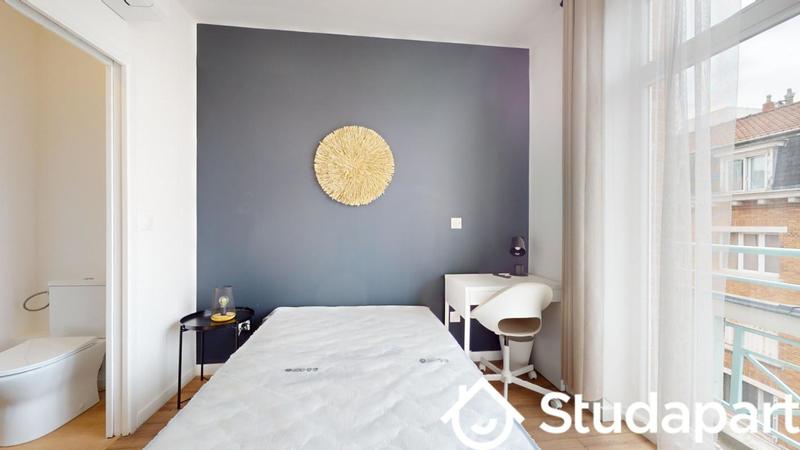 Chambre - 12 m² - 1 pièce