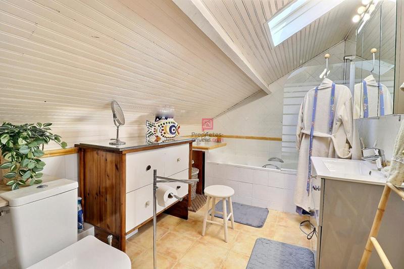 Maison - 108 m² - 5 pièces