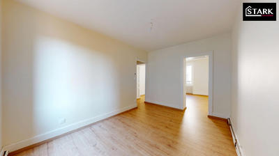 Appartement - 80 m² - 3 pièces