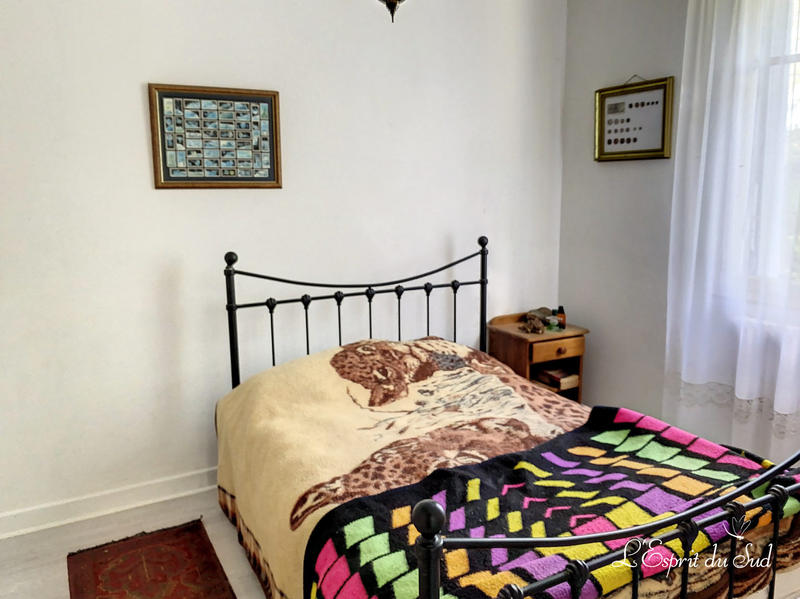 Maison - 198 m² - 11 pièces