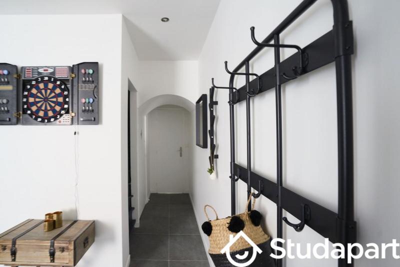 Chambre - 11 m² - 1 pièce