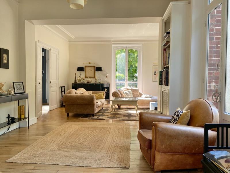 Maison bourgeoise - 235 m² - 8 pièces