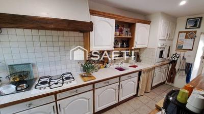 Maison - 140 m² - 5 pièces