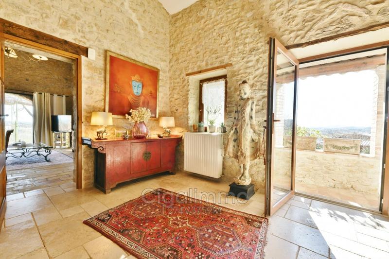 Maison en pierre - 225 m² - 7 pièces