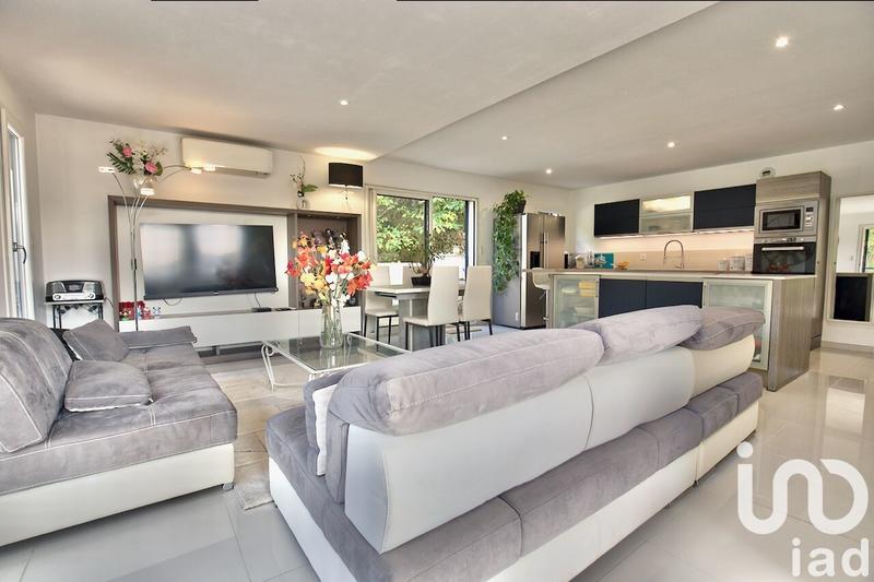 Appartement - 168 m² - 3 pièces