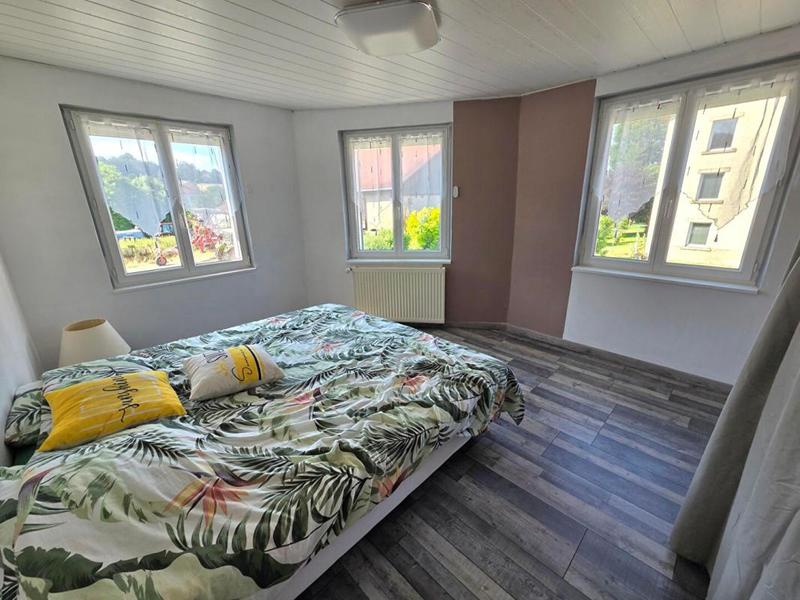 Appartement - 94 m² - 5 pièces