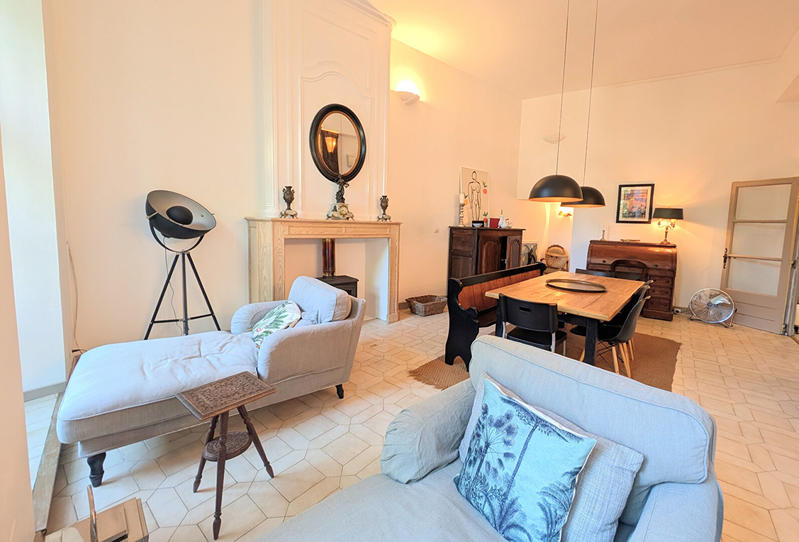 Maison - 200 m² - 10 pièces