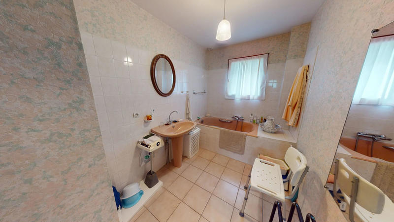 Maison - 143 m² - 4 pièces