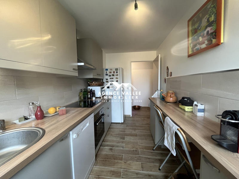 Appartement - 83 m² - 4 pièces