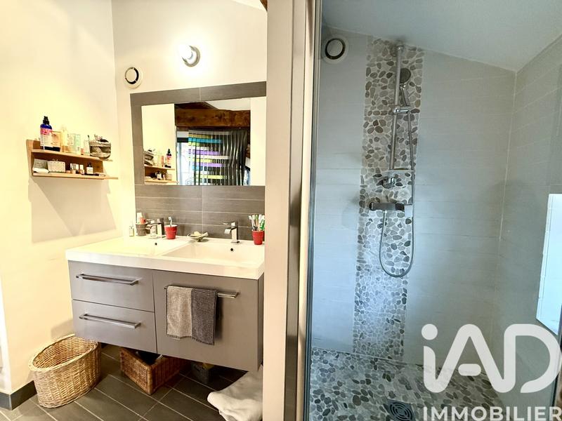 Appartement - 118 m² - 3 pièces